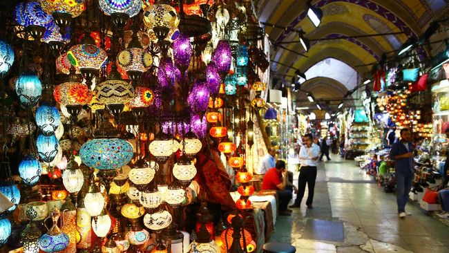 Bisnis Retail di Turk, Destinasi Belanja yang Luar Biasa